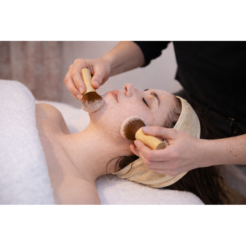 Rituel Kobido Exfoliation à la poudre de riz Layering Japonnais